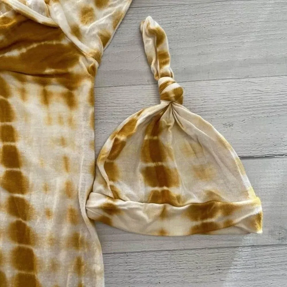 cozy's baby knotted gown and hat 0-3‎ months